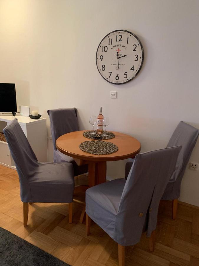 Sarmantni Apartman Malecka 2 Загреб Экстерьер фото