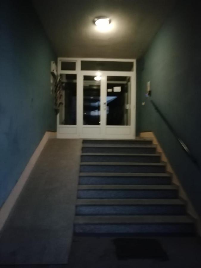 Sarmantni Apartman Malecka 2 Загреб Экстерьер фото